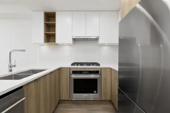 409 750 DOGWOOD STREET, Coquitlam BC V3J 0K6