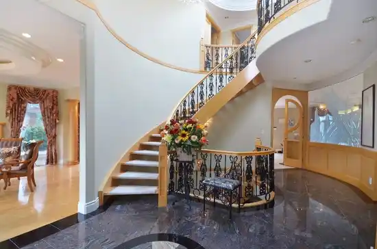 2208 W 34TH AVENUE, Vancouver BC V6M 1G6