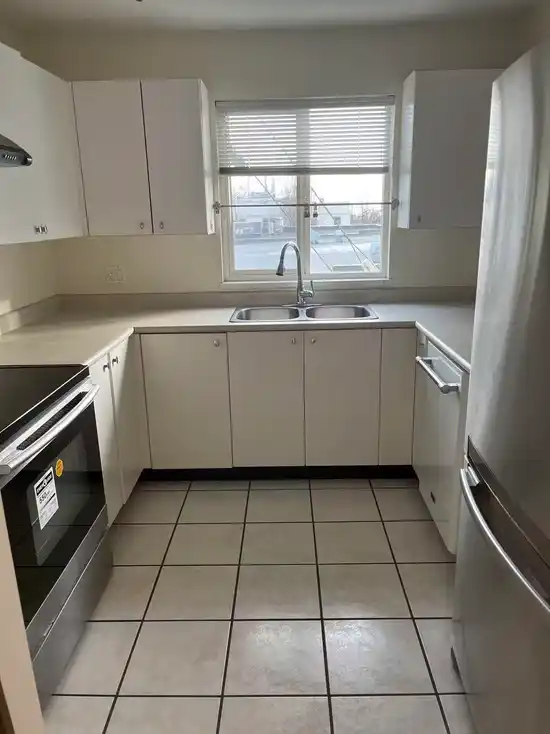 3590 W 26TH AVENUE, Vancouver BC V6S 1N9