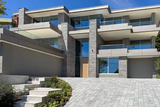 2390 WESTHILL DRIVE, West Vancouver BC V7S 2Z5