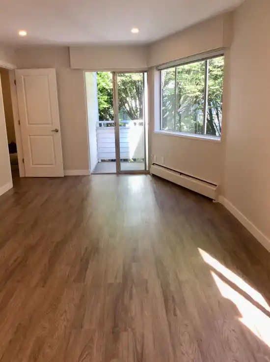 202 8635 FREMLIN STREET, Vancouver BC V6P 3X4