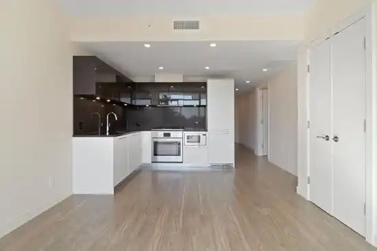506 6288 CASSIE AVENUE, Burnaby BC V5H 2V3