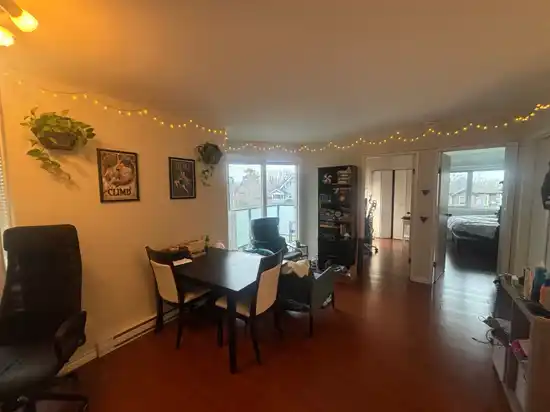 302 2365 W 5TH AVENUE, Vancouver BC V6K 1S6