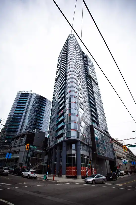 501 233 ROBSON STREET, Vancouver BC V6B 0E8