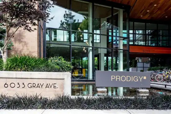212 6033 GRAY AVE AVENUE, Vancouver BC V6S 0G3