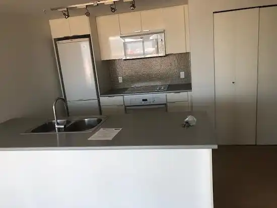 31XX 233 ROBSON STREET, Vancouver BC V6B 0E8