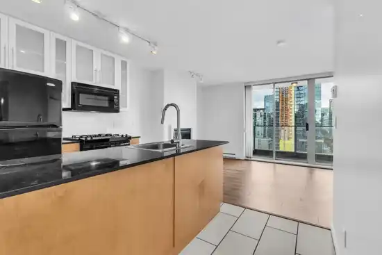 1703 1225 RICHARDS STREET, Vancouver BC V6B 1E6