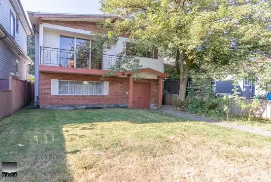 4608 W 15TH AVENUE, Vancouver BC V6R 3B6