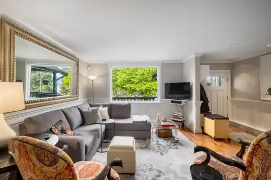 3244 W 1ST AVENUE, Vancouver BC V6K 1H5