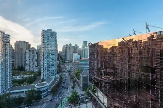 PH2015 68 SMITHE STREET, Vancouver BC V6B 0P4
