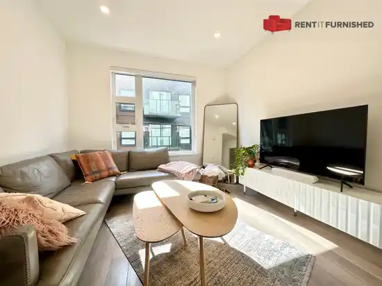 #113 515 E 2ND STREET, Vancouver BC V7L 1E1