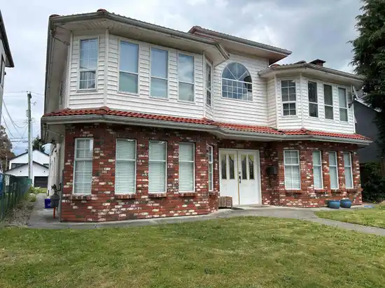 East 1665 E 21ST AVENUE, Vancouver BC V5N 2N4