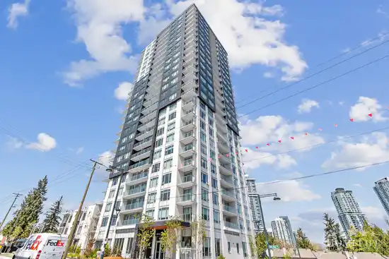 2102 13359 OLD YALE ROAD, Surrey BC V3T 0S4