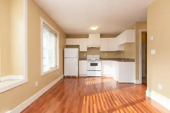 6983 196 STREET, Surrey BC V4N 5Z1