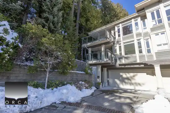 2491 FOLKESTONE WAY, West Vancouver BC V7S 3J1