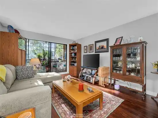 106 515 ELEVENTH STREET, New Westminster BC V3M 4G4