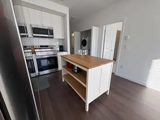 506 8509 158 STREET, Surrey BC V4N 6Y6