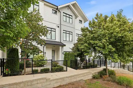 17557 100 AVENUE, Surrey BC V4N 6V5