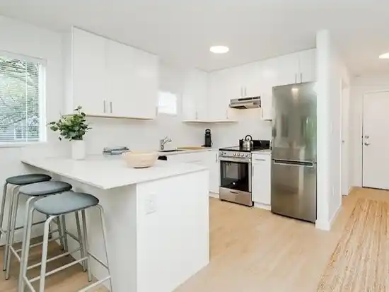304 8690 MONTCALM STREET, Vancouver BC V6P 4P8