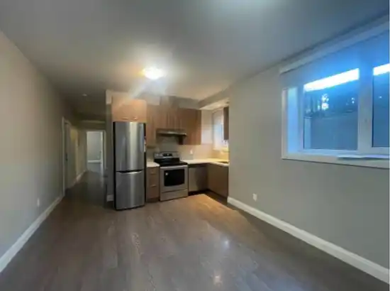 Downstairs 5283 HALLEY AVENUE, Burnaby BC V5H 2P9