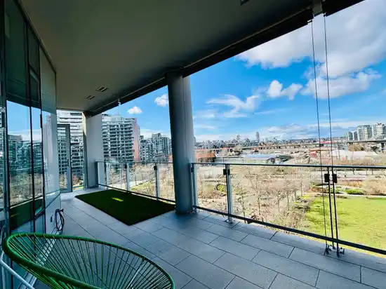 604 1616 COLUMBIA STREET, Vancouver BC V5Y 0B7
