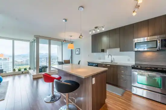 3502 13325 102A AVENUE, Surrey BC V3T 0J5