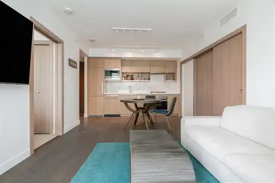 1917 68 SMITHE STREET, Vancouver BC V6Z 2W1