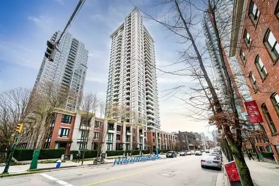 90X 928 HOMER STREET, Vancouver BC V6B 1T7