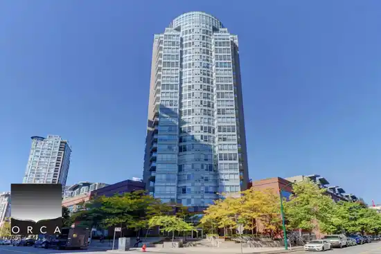 2006 63 KEEFER PLACE, Vancouver BC V6B 6N6
