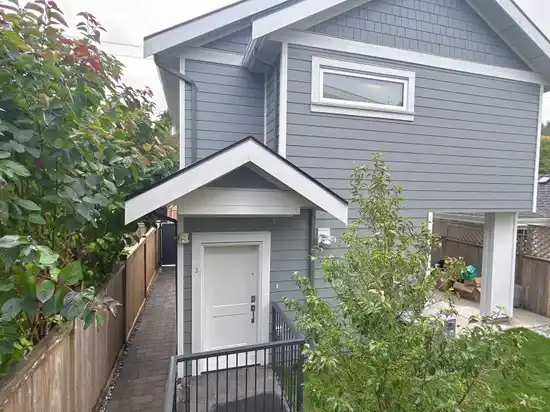 3 4472 W 15TH AVENUE, Vancouver BC V6R 3B2