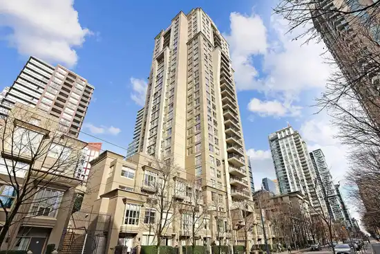 2001 969 RICHARDS STREET, Vancouver BC V6B 3B6