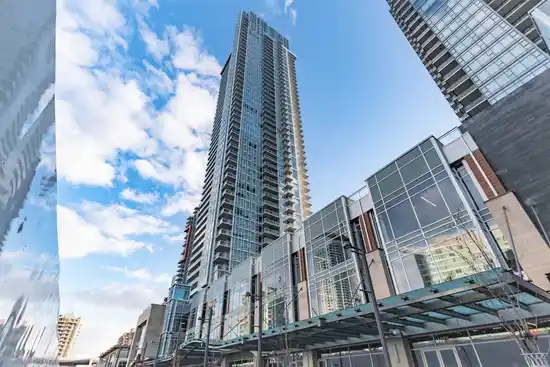 4807 4670 ASSEMBLY WAY, Burnaby BC V3S 1C6