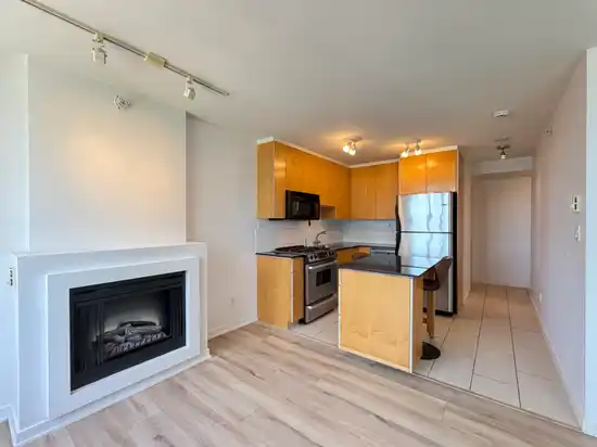 904 989 BEATTY STREET, Vancouver BC V6Z 3C2