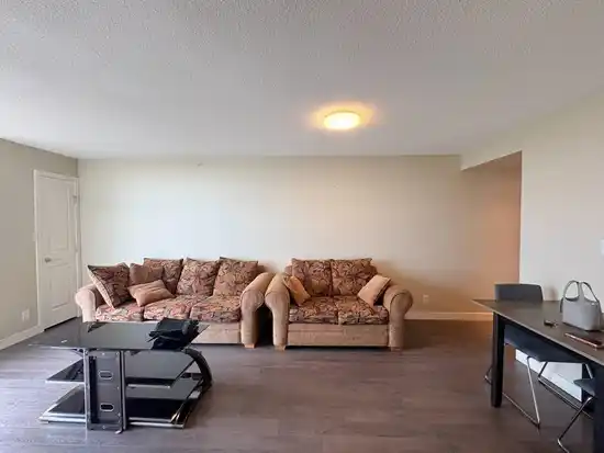 1905 5380 OBEN STREET, Vancouver BC V5R 6H7