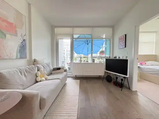 4963 CAMBIE ST, Vancouver BC V5Z 0H5