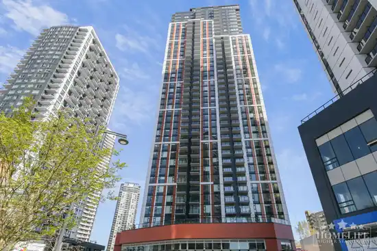 306 13725 GEORGE JUNCTION, Surrey BC V3T 4Y3