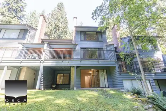 885 FREDERICK ROAD, North Vancouver BC V7K 2Y5