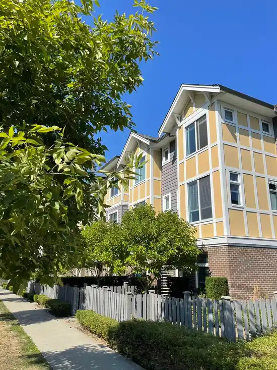 9817 161A STREET, Surrey BC V4N 6S7