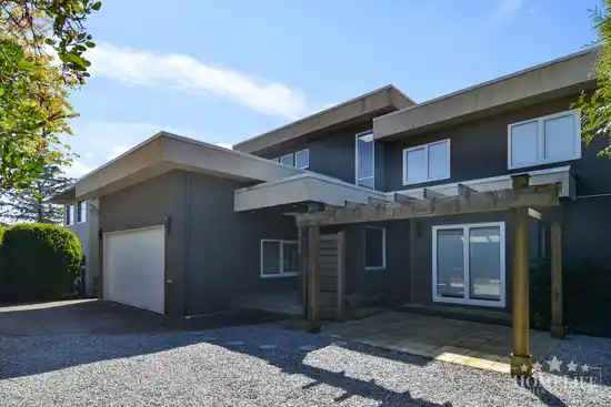 House 15728 BUENA VISTA AVENUE, White Rock BC V4B 1Z7