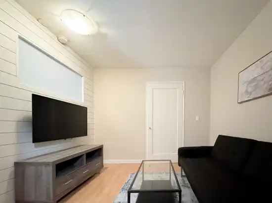 20 935 JERVIS STREET, Vancouver BC V6E 2B5