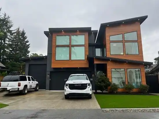 Upper 20665 113 AVENUE, Maple Ridge BC V2X 1E5