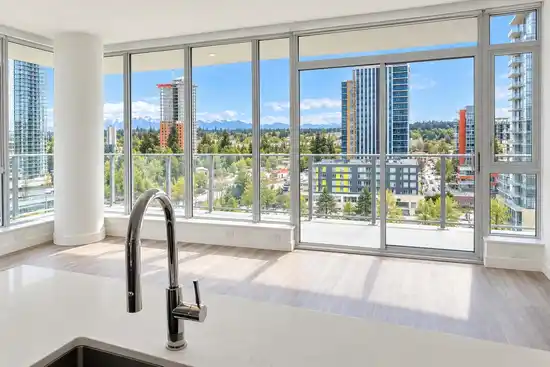 2007 9675 KING GEORGE BOULEVARD, Surrey BC V3T 0T7