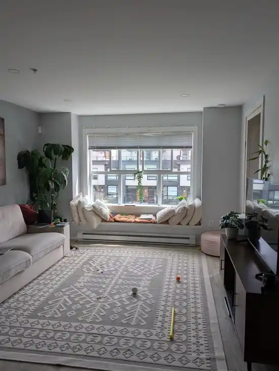 309 5889 IRMIN STREET, Burnaby BC V5J 0C1