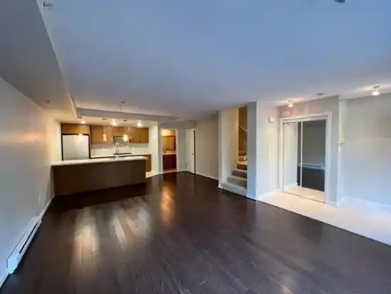 1189 THE HIGH, Coquitlam BC V3B 0B1