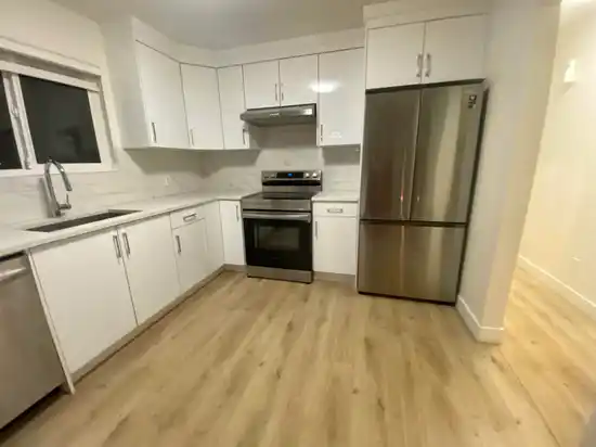 832 HABGOOD STREET, White Rock BC V4B 4W3