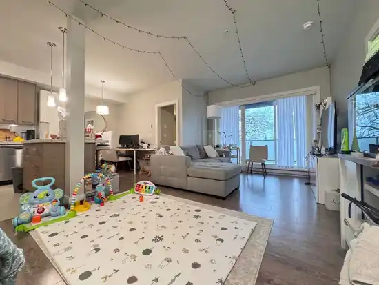 305 7377 14TH AVENUE, Burnaby BC V3N 1Z7