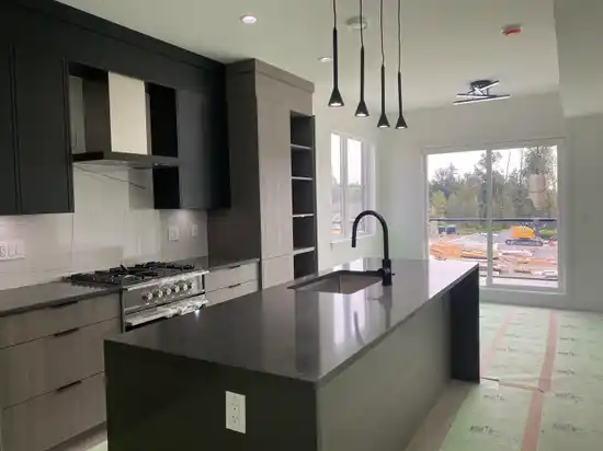 97 7895 162 STREET, Surrey BC V4N 6X9