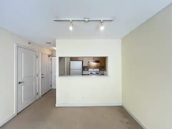 201 3660 VANNESS AVENUE, Vancouver BC V5R 6H8