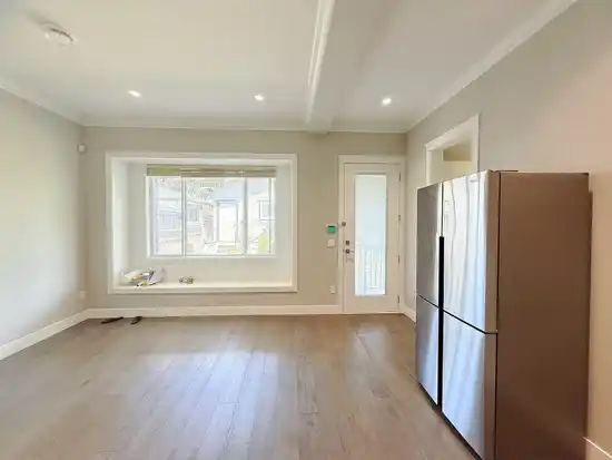 45xx NAPIER STREET, Burnaby BC V5C 3H4