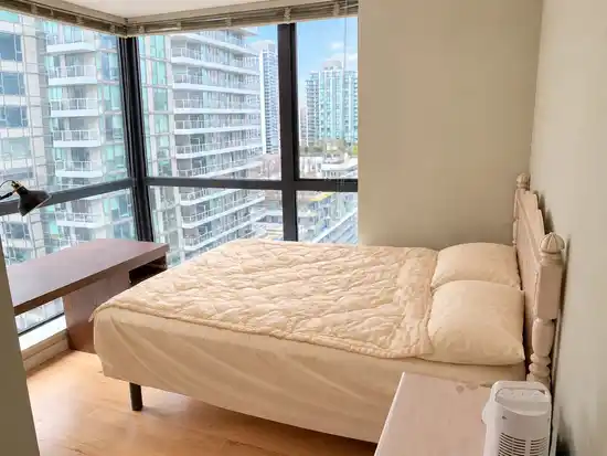 15xx Main bedroom-1295 RICHARDS STREET, Vancouver BC V6B 1B7